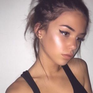 Meet your Posher, Maddison